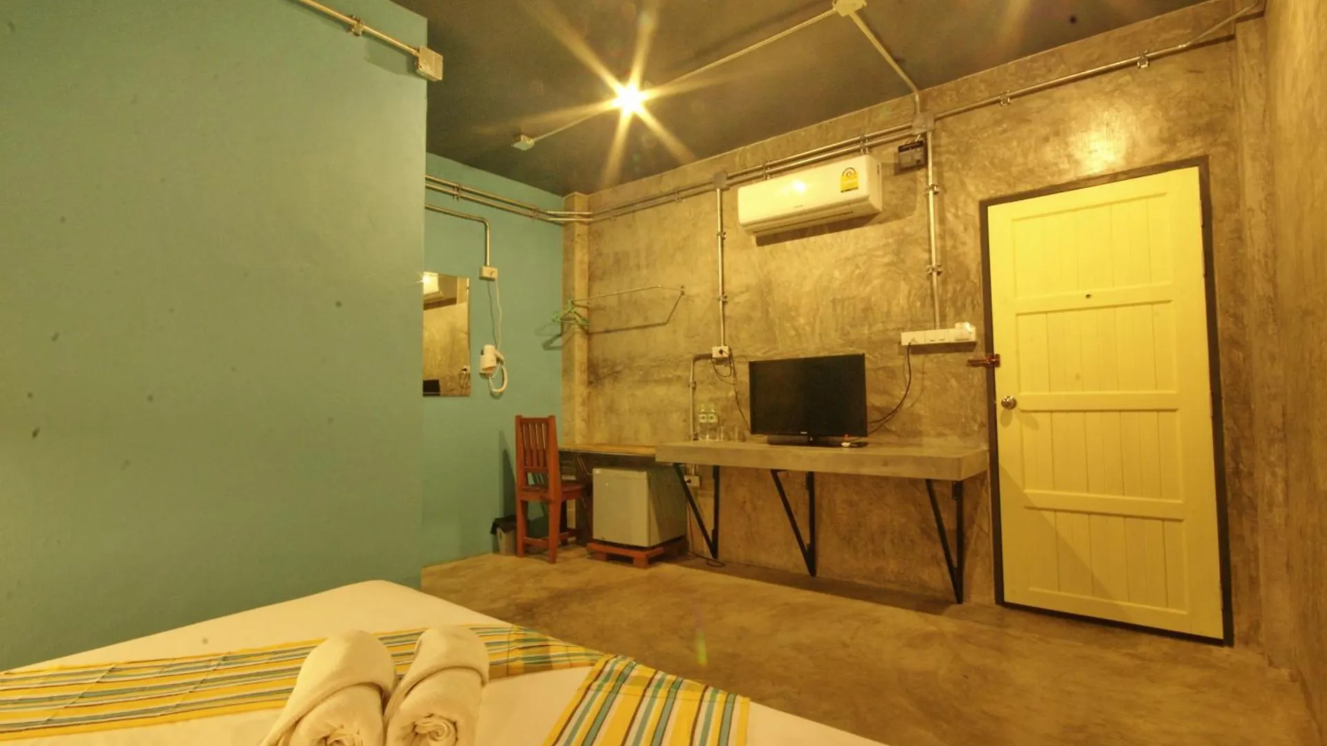 Khaolak Hostel Khao Lak 0*,